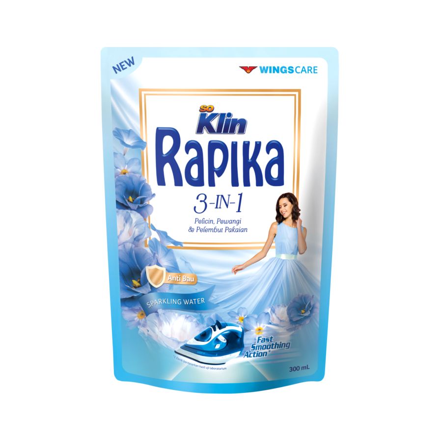 Rapika Biru Pelicin Pewangi Pakaian Pouch 300ml