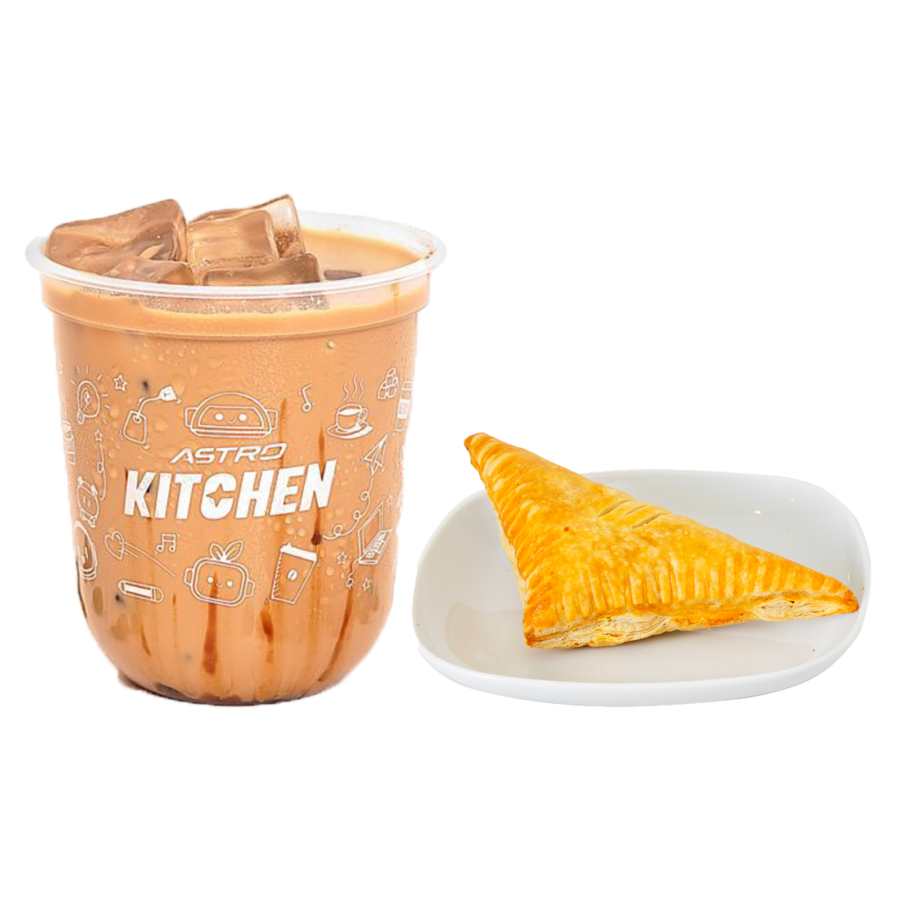 Chicken curry puff & Kopi Susu Gula Aren (R) Combo