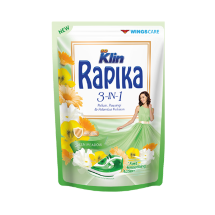 Rapika Hijau Pouch 400ml/Pelicin Pewangi Pakaian 400ml