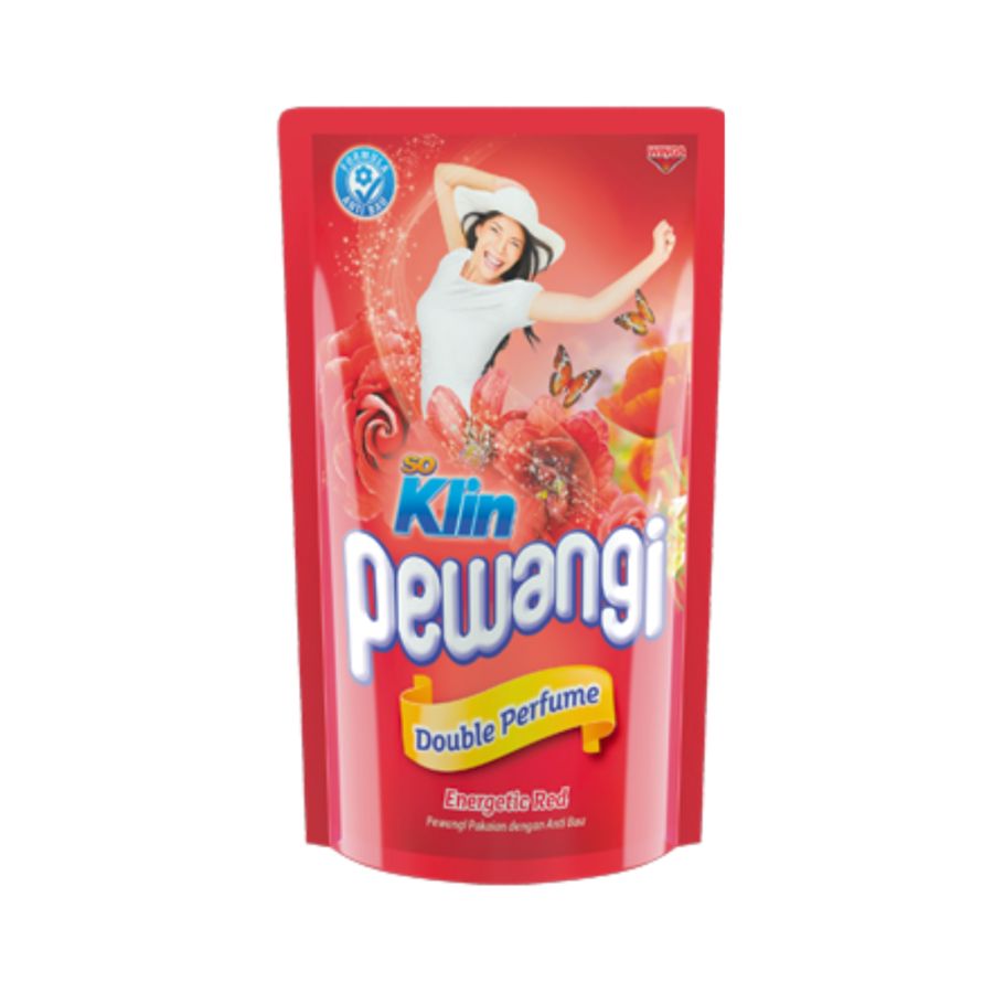 SoKlin Energetic Red Pewangi Pakaian 780ml