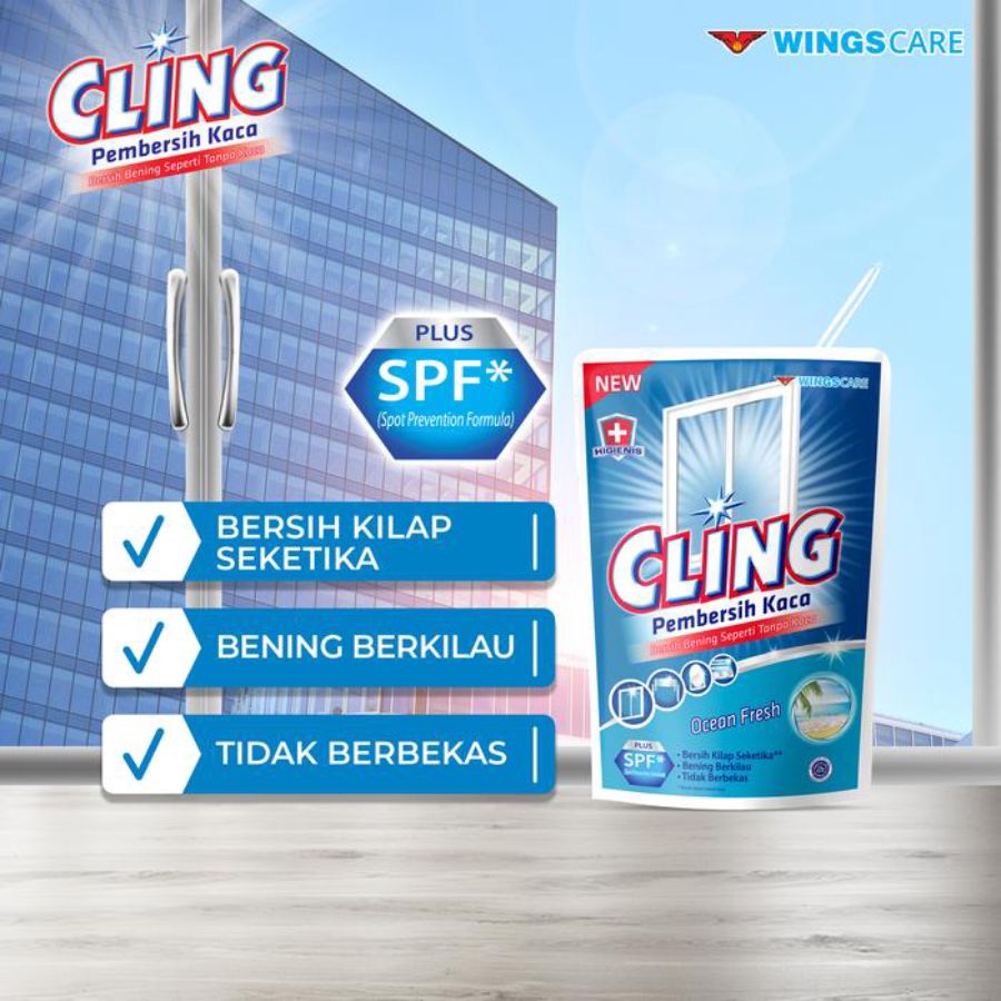 Cling Ocean Fresh Pembersih Kaca 400ml
