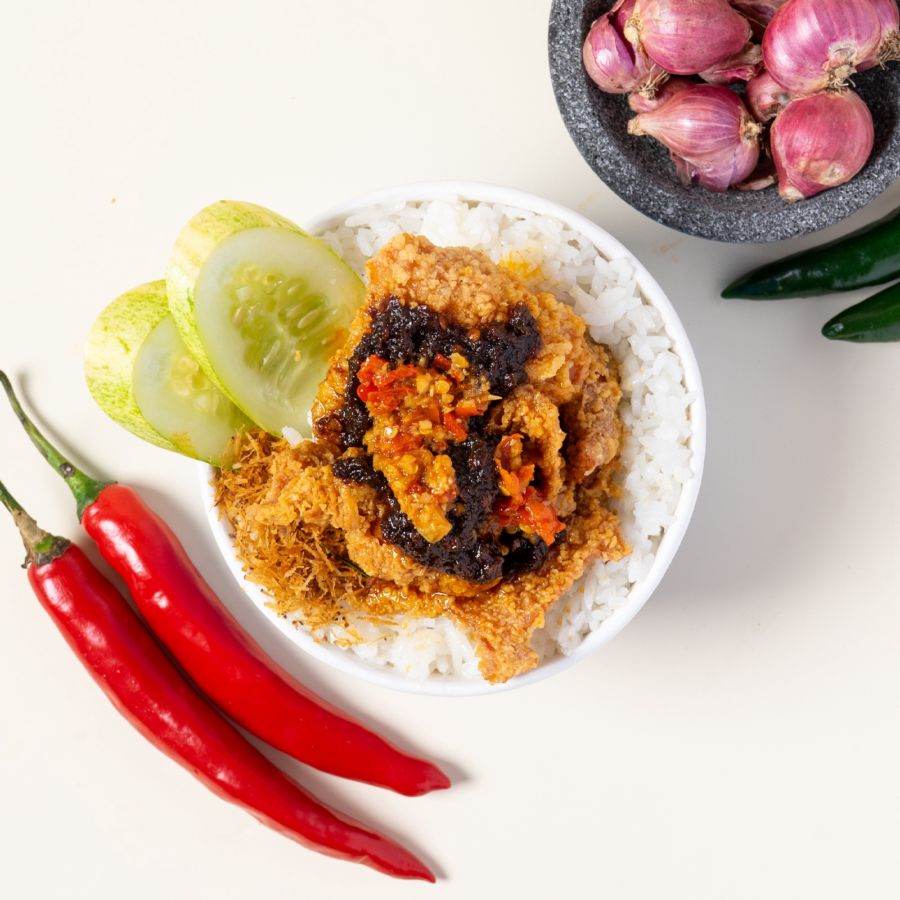 Nasi Kulit Ayam Crispy Bumbu Madura