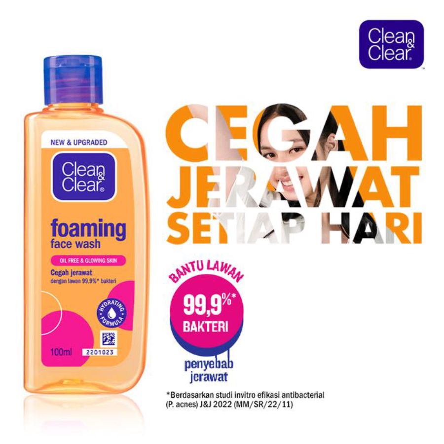 Clean & Clear Foaming Face Wash 100ml