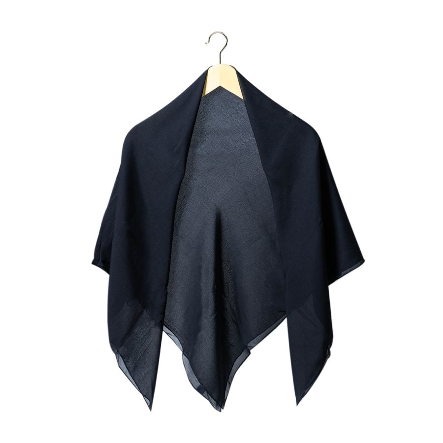 Lozy Hijab Polly Cotton Hijab Segiempat Black 1pcs