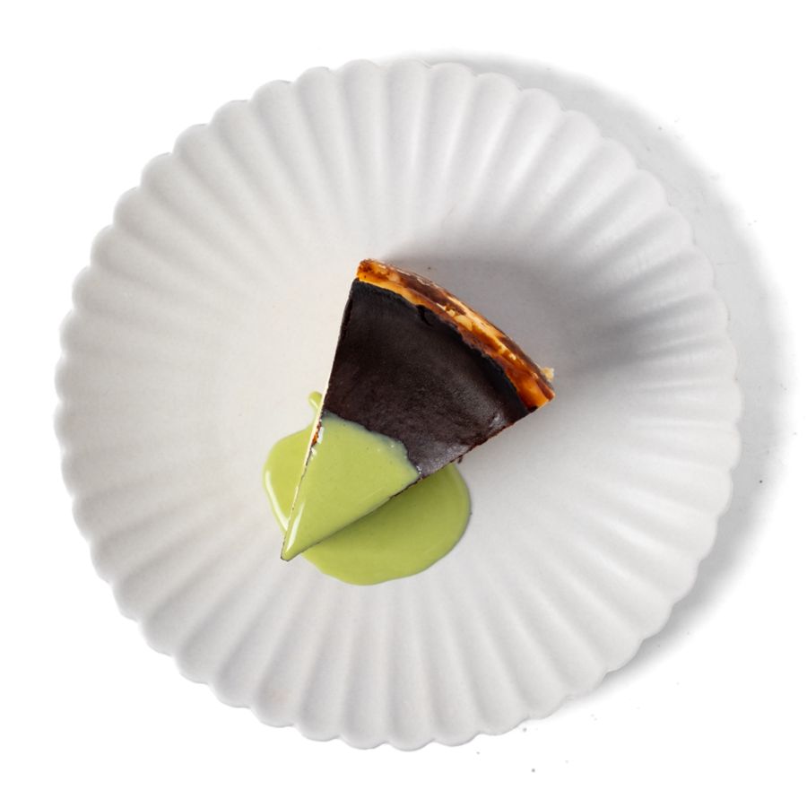(Sliced) Matcha Basque Cheesecake - Astro Cafe x Fragments 1pcs
