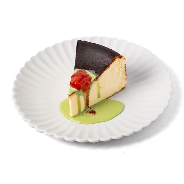 Matcha Strawberry Basque Cheesecake (Sliced) - Astro Cafe x Fragments