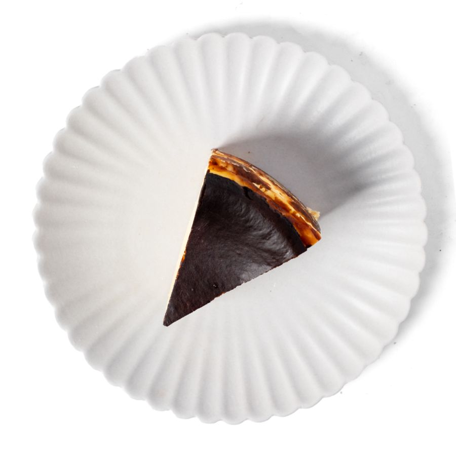 (Sliced) Basque Cheesecake - Astro Cafe x Fragments 1pcs