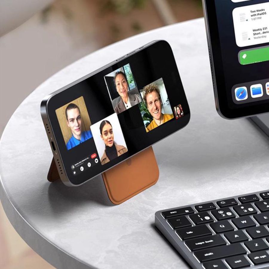 KiiP Wireless M2 Magnetic Phone Card Holder Magsafe Hitam 1pcs