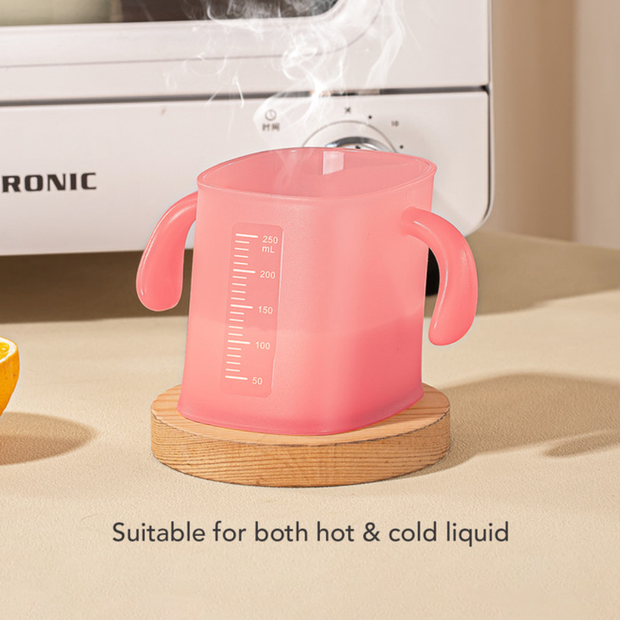 Sakumini Curve Straw Cup Training Orange 200 ml 1pcs