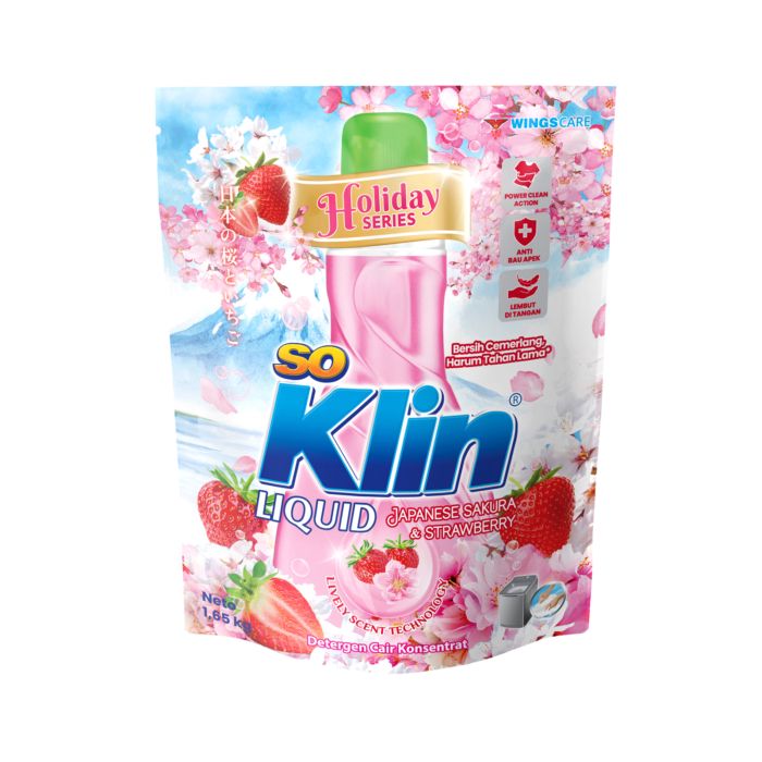 SoKlin Liquid Sakura Strawberry Deterjen Cair