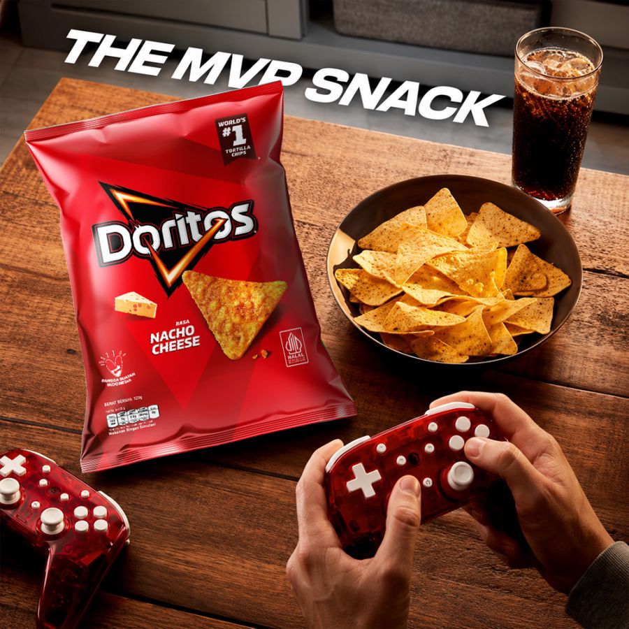 Doritos Snack Tortilla Chips Rasa Nacho Cheese 120gram