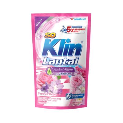 SoKlin Lantai Natural Essence Freesia Rose Pembersih Lantai