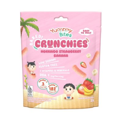 Yummy Bites Crunchies Hokkaido Strawberry Banana Snack Bayi