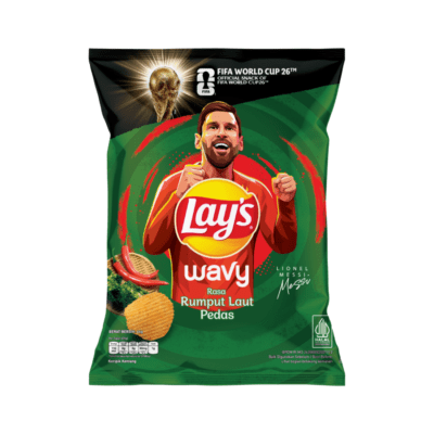 Lay's Wavy Keripik Kentang Snack Rasa Rumput Laut Pedas