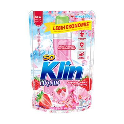 SoKlin Liquid Sakura Strawberry Deterjen Cair