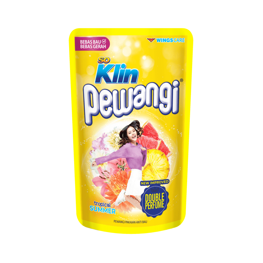 SoKlin Tropical Summer Pewangi Pakaian Pouch